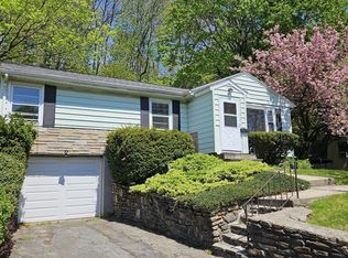 543 Chandler St, Worcester, MA 01602