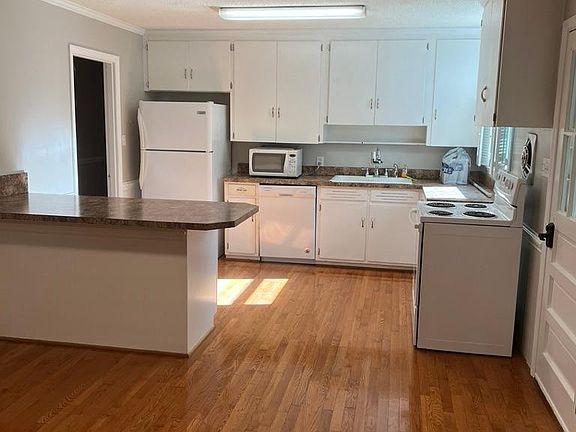 Kitchen and dining room