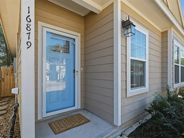 16879 Balmoral St, Montgomery, TX 77316