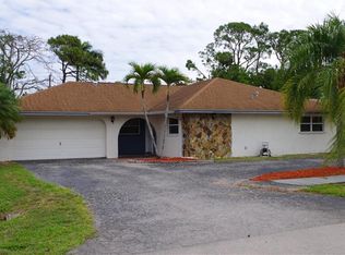 2255 Dover Ave, Fort Myers, FL 33907
