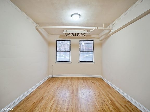 4th image of 5250 S Drexel Ave #B