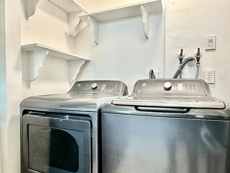1917 NW 94th Ave #204A — Photo 30