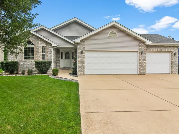 715 Hilbrich Ct, Dyer, IN 46311
