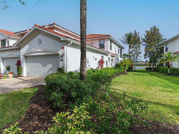 2nd image of 3169 Aviamar Cir APT 102