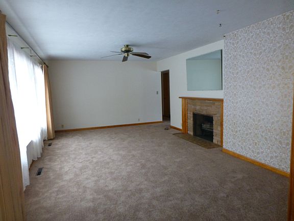 Living/ Dining Room
