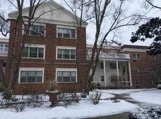 15875 Van Aken Blvd APT 102C, Shaker Heights, OH