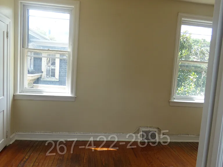 3417 Race St — Photo 14