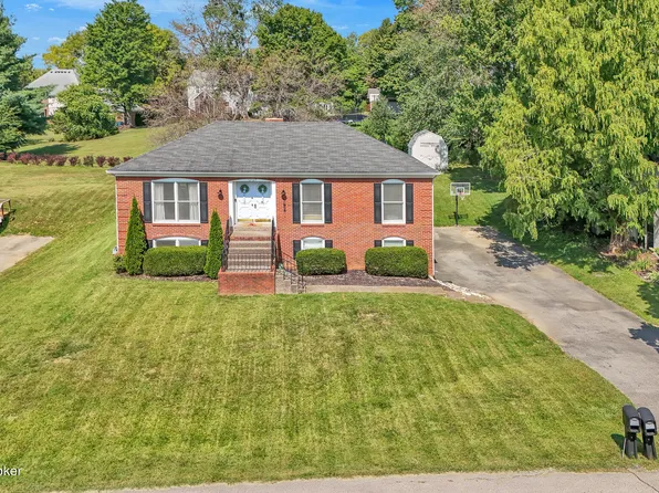 12127 Briargate Ln, Goshen, KY 40026