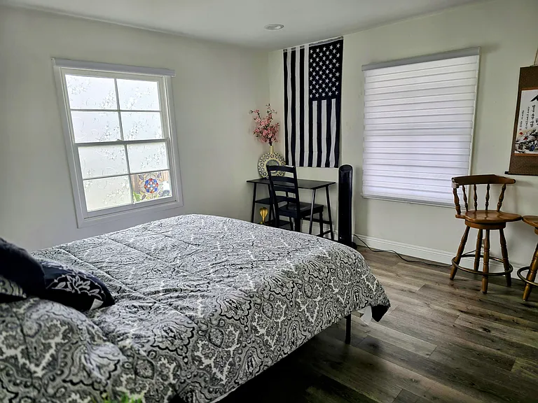 2548 E Wilson Ave — Photo 69