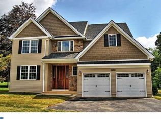 37 Duffryn Ave, Malvern, PA 19355