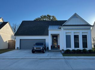 10127 Clarks Ferry Dr, Baton Rouge, LA 70817