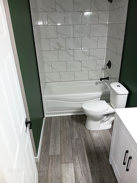 Winnipeg Apartment for rent - 3 Bedrooms — photo 8