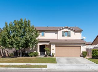 4462 W Elkhorn Ave, Visalia, CA 93277