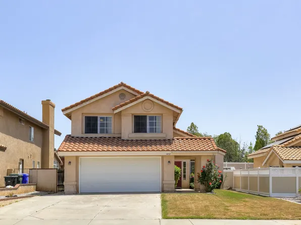 34921 Shadowwood Dr, Yucaipa, CA 92399