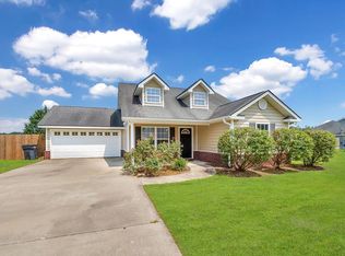 206 Parish Loop, Hinesville, GA 31313