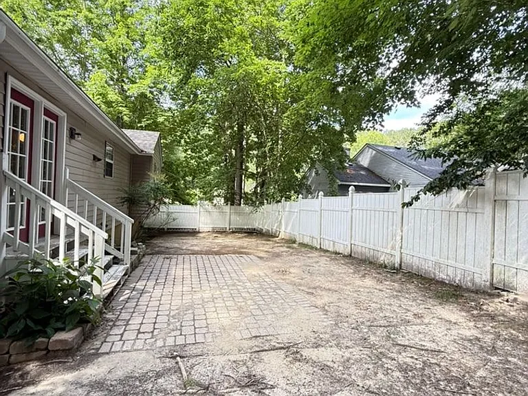 3809 Fox Holw — Photo 15
