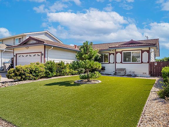 2nd image of 2133 Ashwood Ln