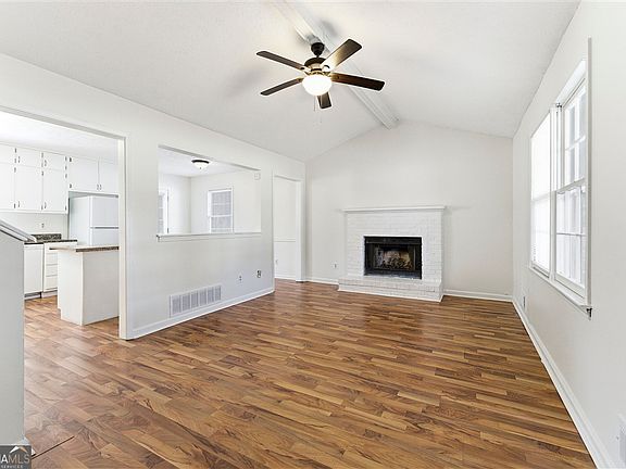 4th image of 1496 Cherry Hill Rd SW