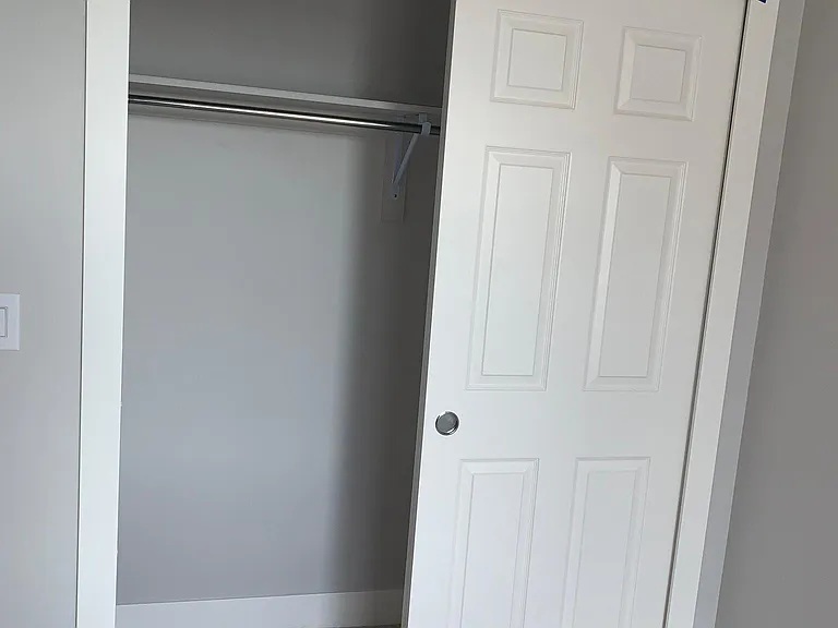 4722 N Kittredge St — Photo 10