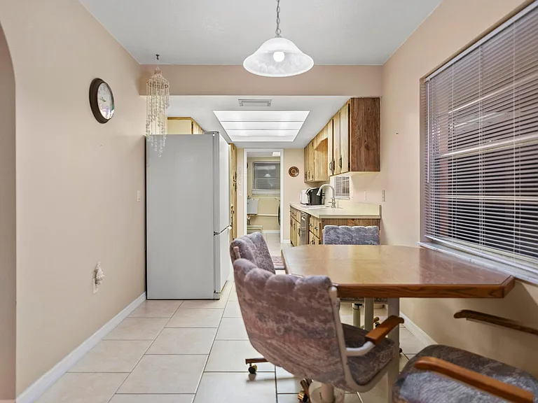 21292 Burkhart Dr — Photo 39