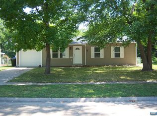 4730 SW 28th St, Topeka, KS 66614