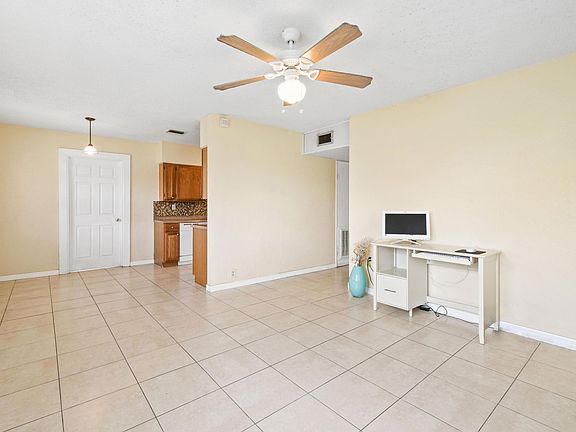 5th image of 102 Osceola Ave