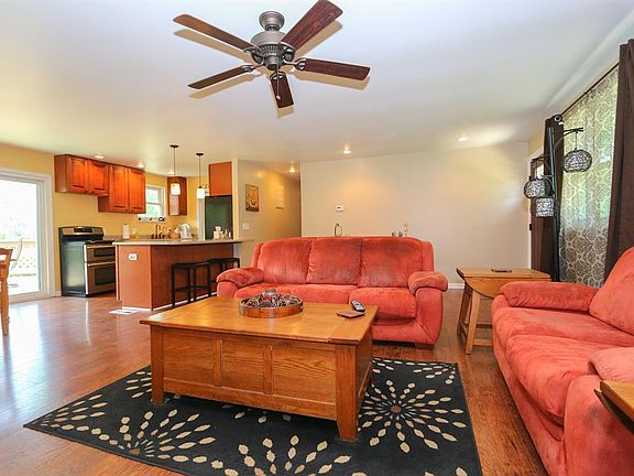 4th image of 6777 Clover Ave