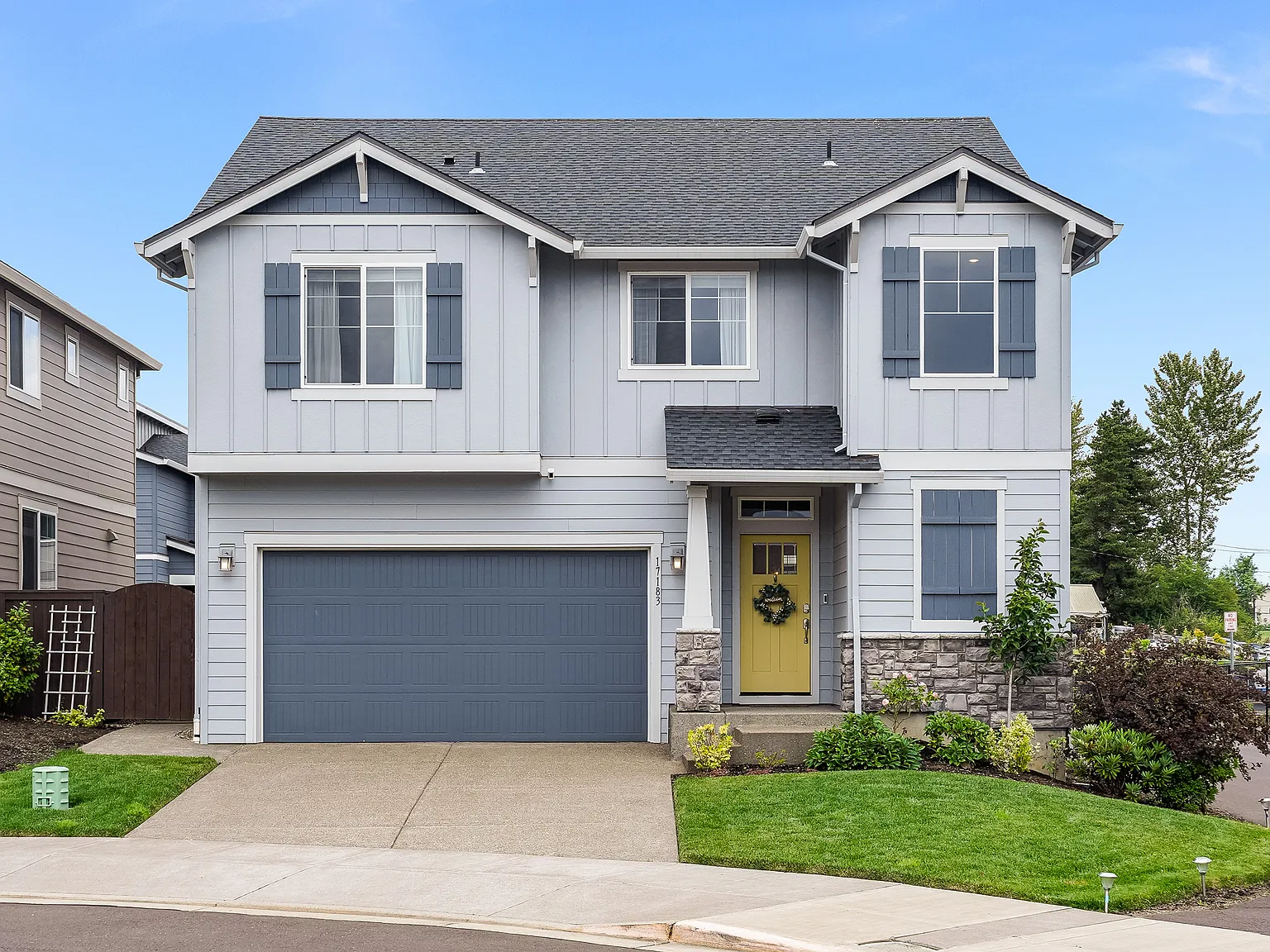 3 bed, 2213 sqft, $3,299 — Photo 1