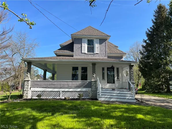 324 Forsythe Ave, Girard, OH 44420