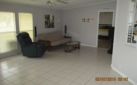 4th image of 176 Hillside Dr