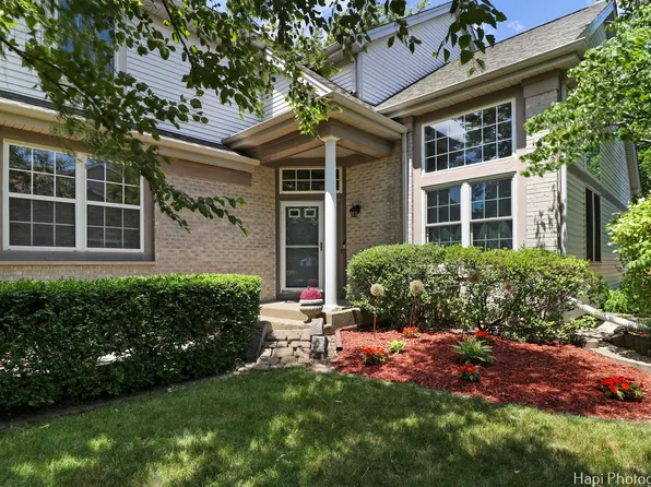 659 Seybrooke Ln, Crystal Lake, IL 60012