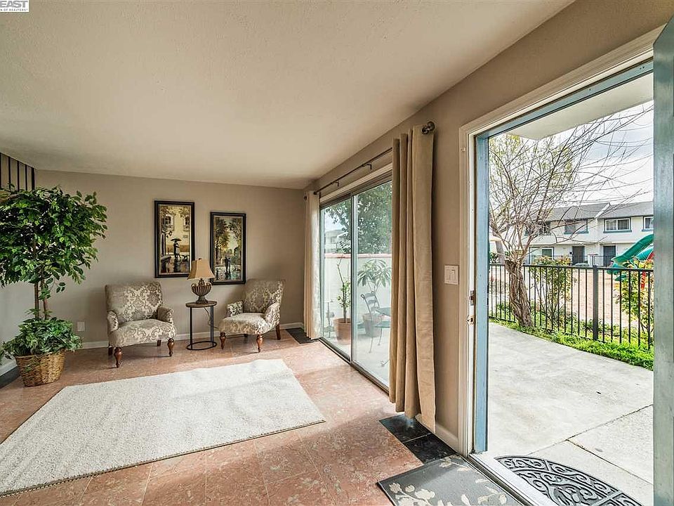 1st image of 4323 Solano Way
