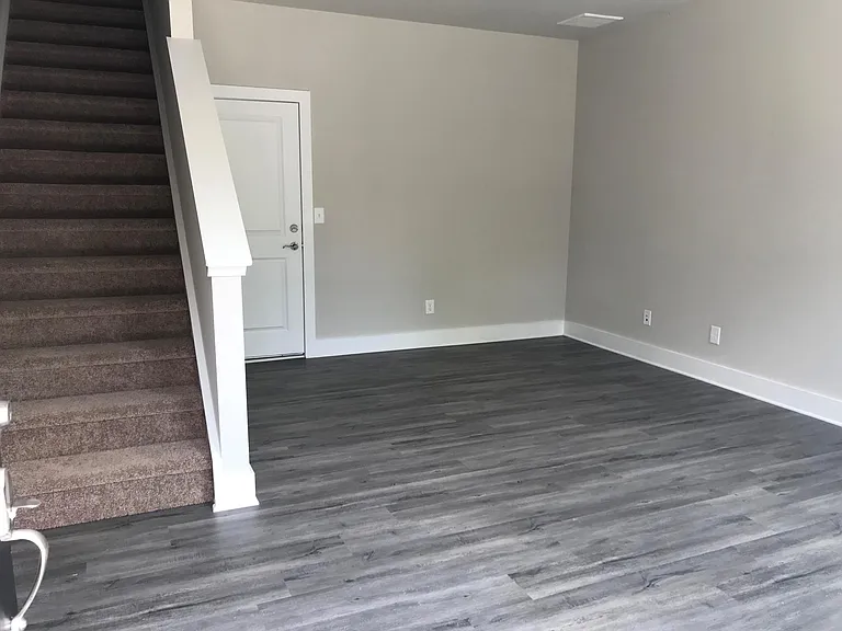 9222 Oban Passage Dr — Photo 2
