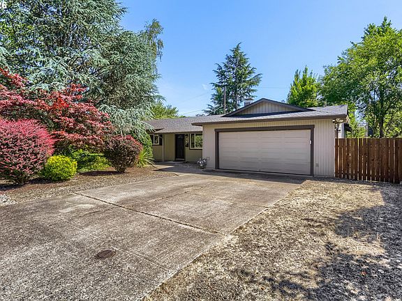 2nd image of 2025 SW 139th Ave