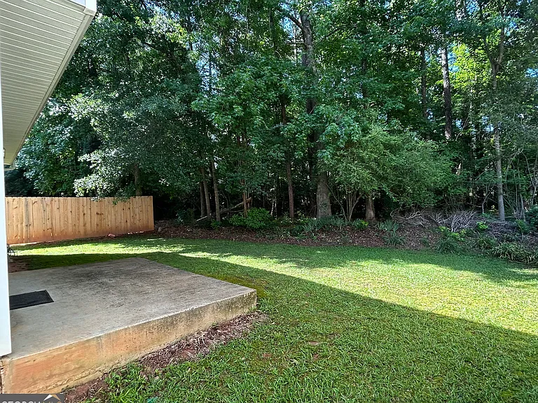 565 N Fairfield Dr — Photo 18