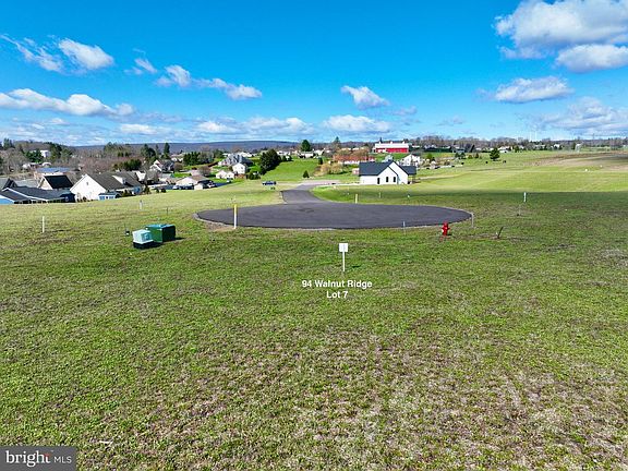 5th image of 94 Walnut Rdg