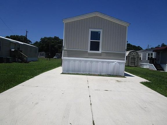 2nd image of 7062 Greenbrier Village Dr #43