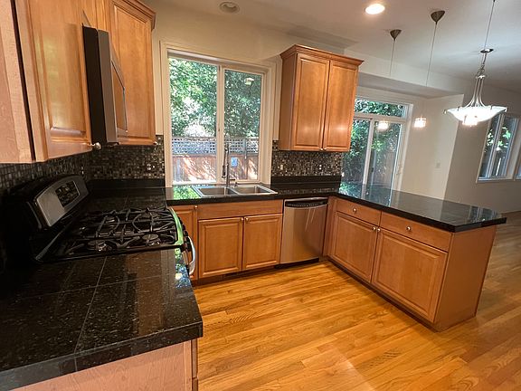 5th image of 7924 NE 184th St