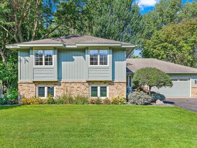 1511 Meadow Ln, Maple Plain, MN, 55359