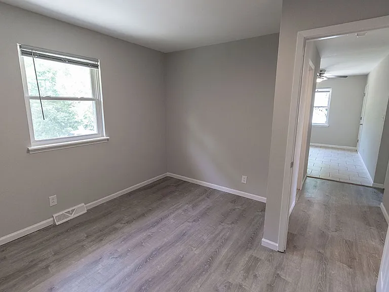 1321 S Roseta Ave — Photo 11