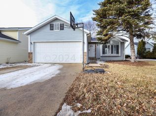5407 18th St S, Fargo, ND 58104