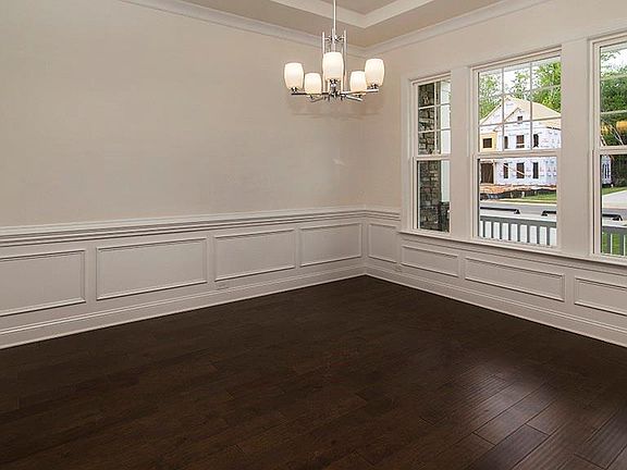 4th image of 621 Cornell Dr #119