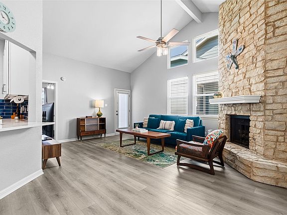 2nd image of 6501 Brush Country Rd APT 137