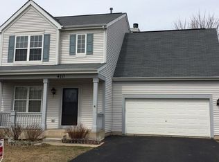 410 W Fielding Ln, Round Lake, IL 60073