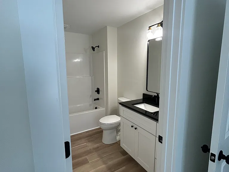 921 Lang St SE #1 — Photo 15