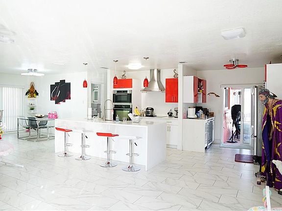 5th image of 7305 Brookview Cir