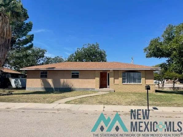 711 N 4th St, Artesia, NM 88210