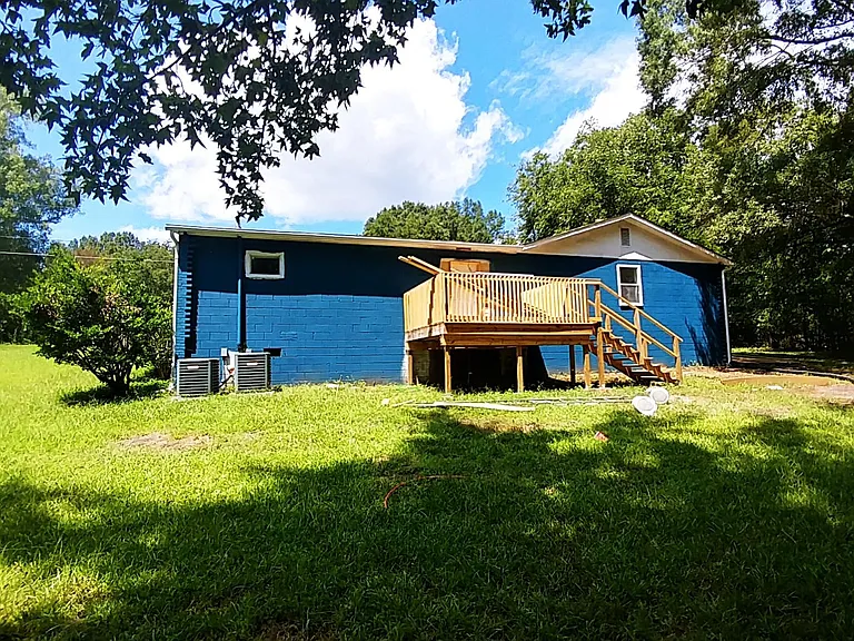 New large wood deck overlooking the yard