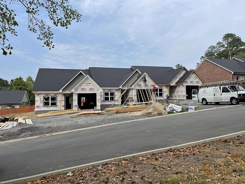 1st image of 1214 Parkstone Dr NW