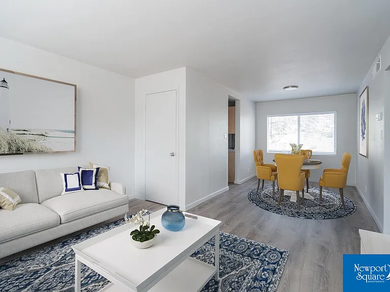 Newport Square Apartments — Photo 10